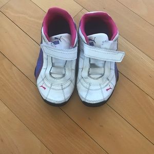 Puma toddler shoes size 10